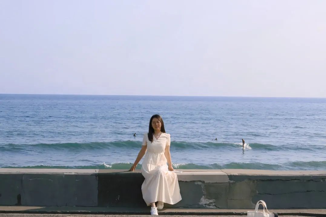 满井沃土育英材